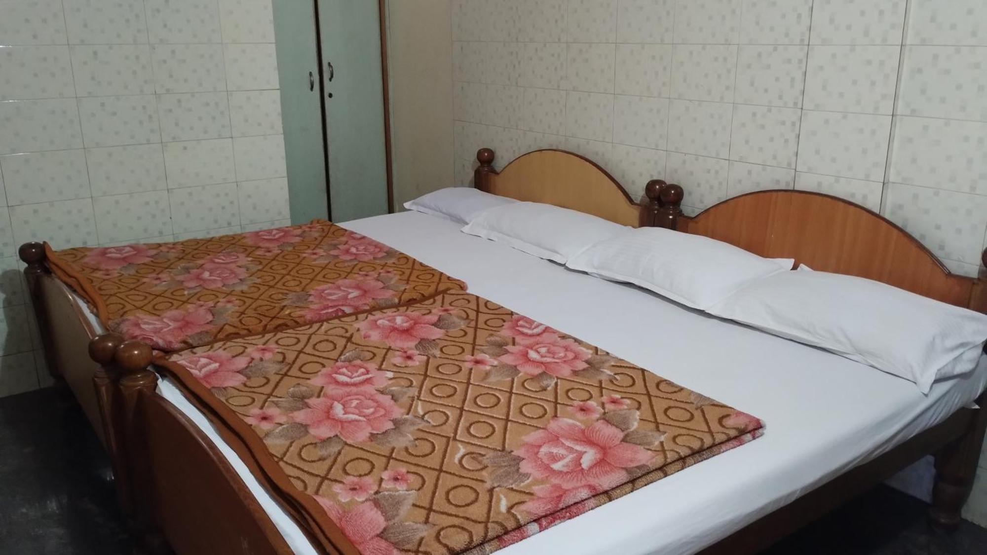 Willa Sharada Kk Residency Mysuru Zewnętrze zdjęcie